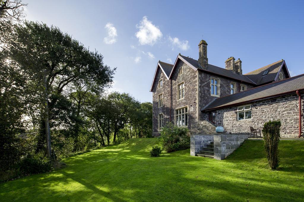 Penrhiw Priory Guest House St. Davids  Exterior foto